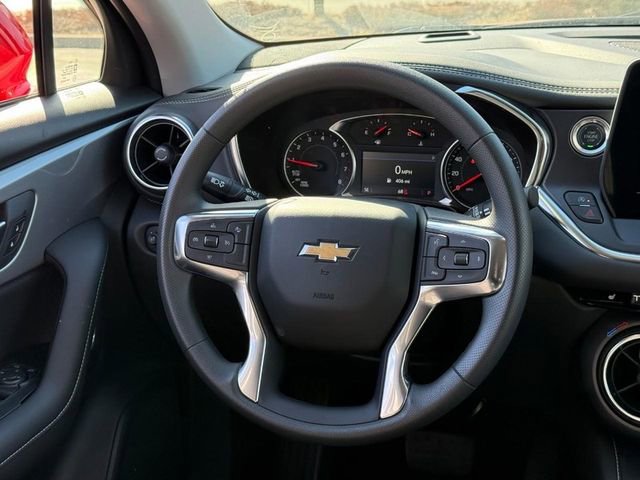 Used 2025 Chevrolet Blazer LT image 14