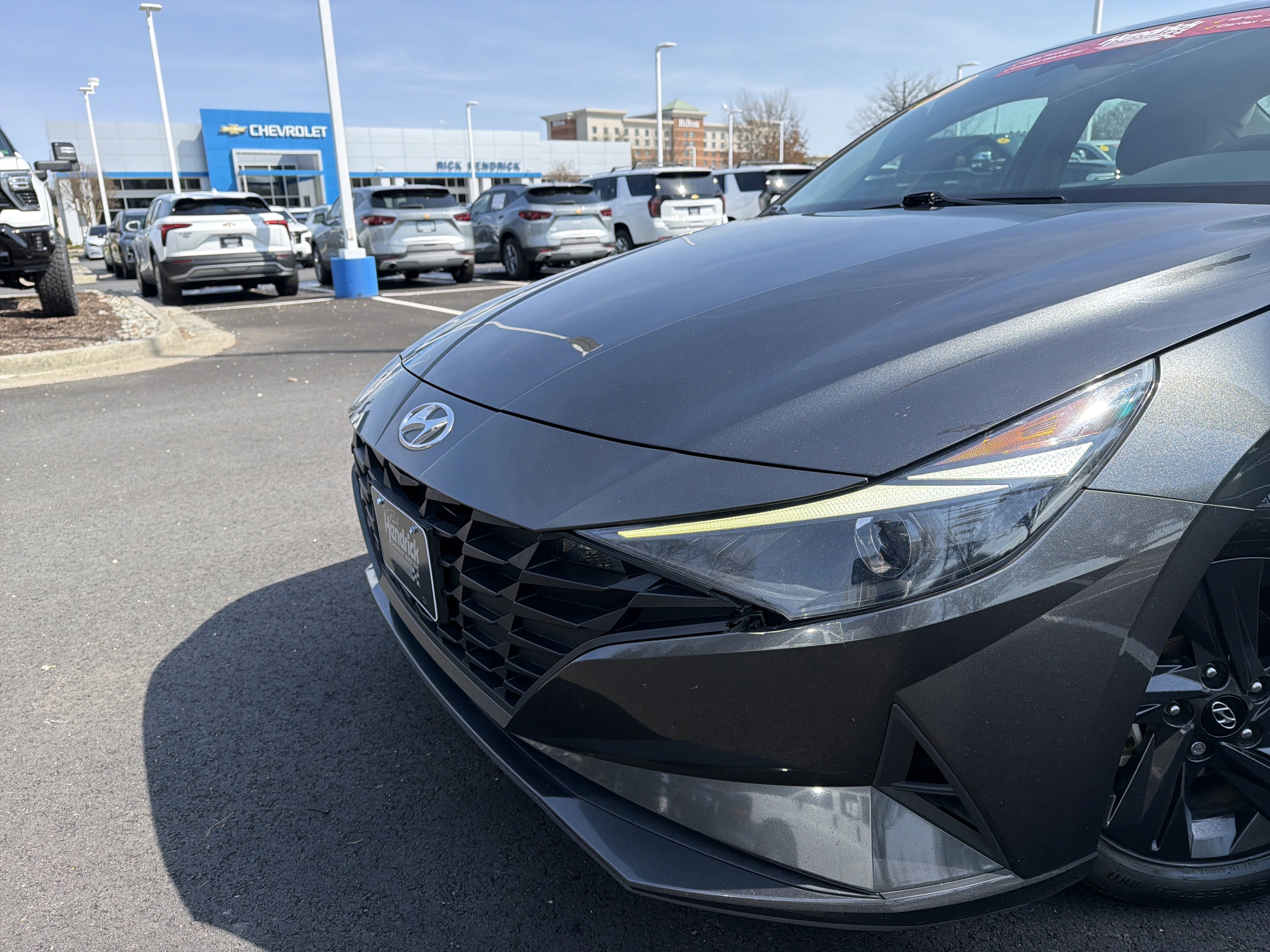 Used 2023 Hyundai Elantra SEL image 6