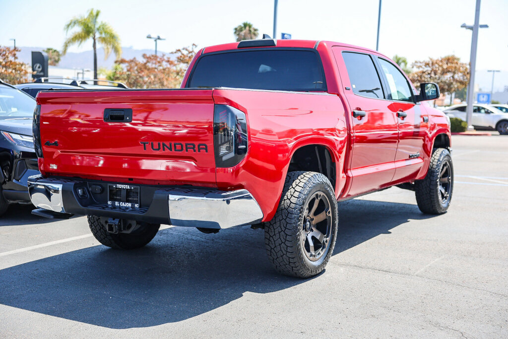 Used 2020 Toyota Tundra SR5 w/ SR5 Upgrade Package AWD/4WD image 23