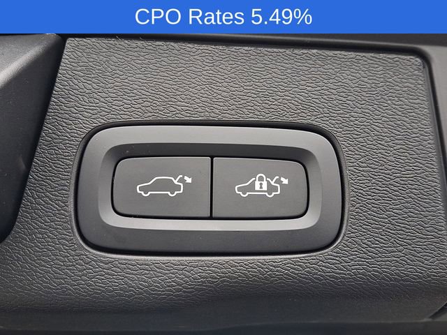 Certified 2023 Volvo XC60 T8 Ultimate AWD/4WD image 31