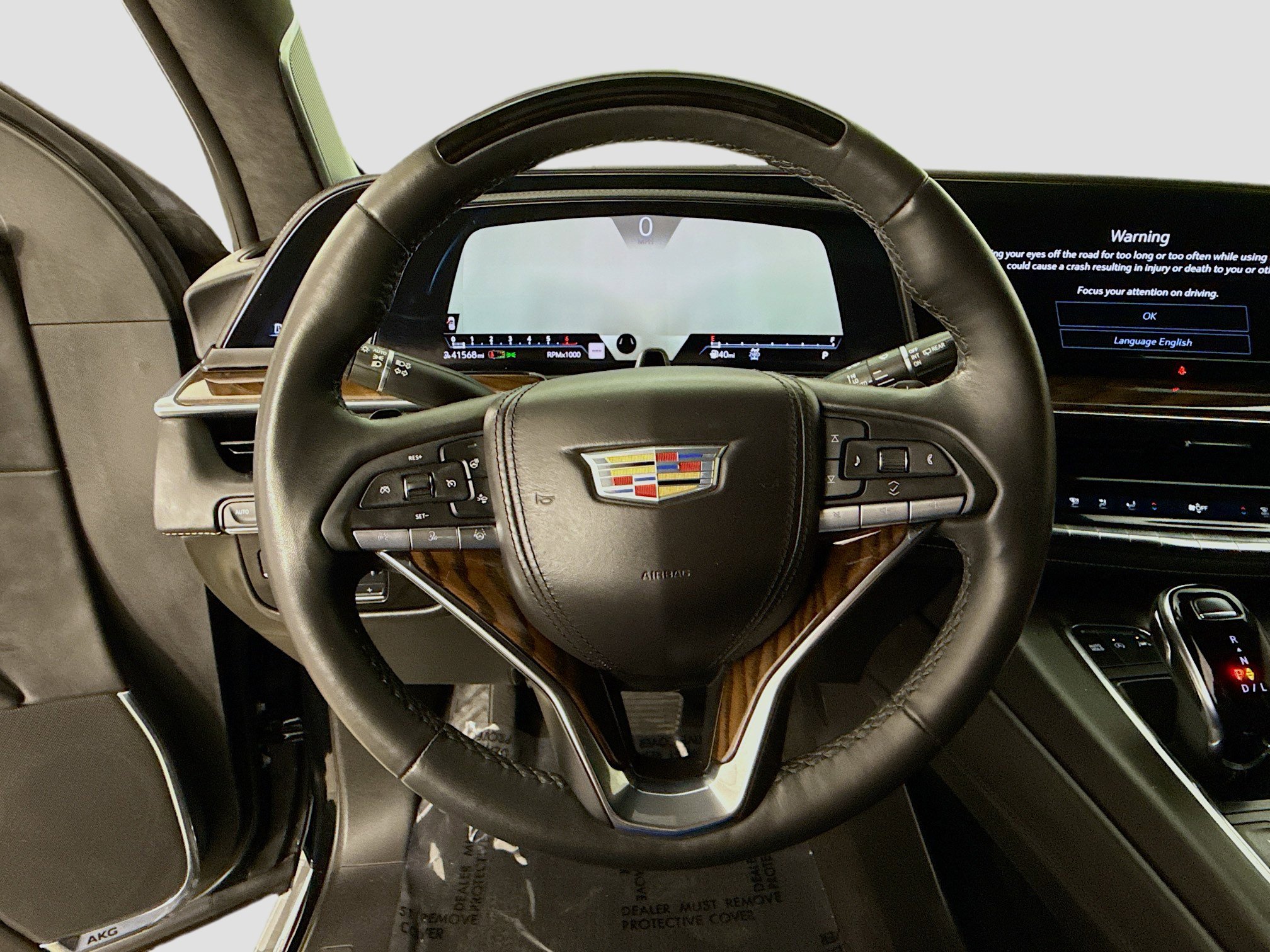 Used 2023 Cadillac Escalade Sport Platinum w/ LPO, ONYX Package AWD/4WD image 11