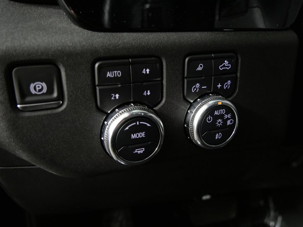 Used 2025 GMC Sierra 1500 Elevation w/ Preferred Package AWD/4WD image 19