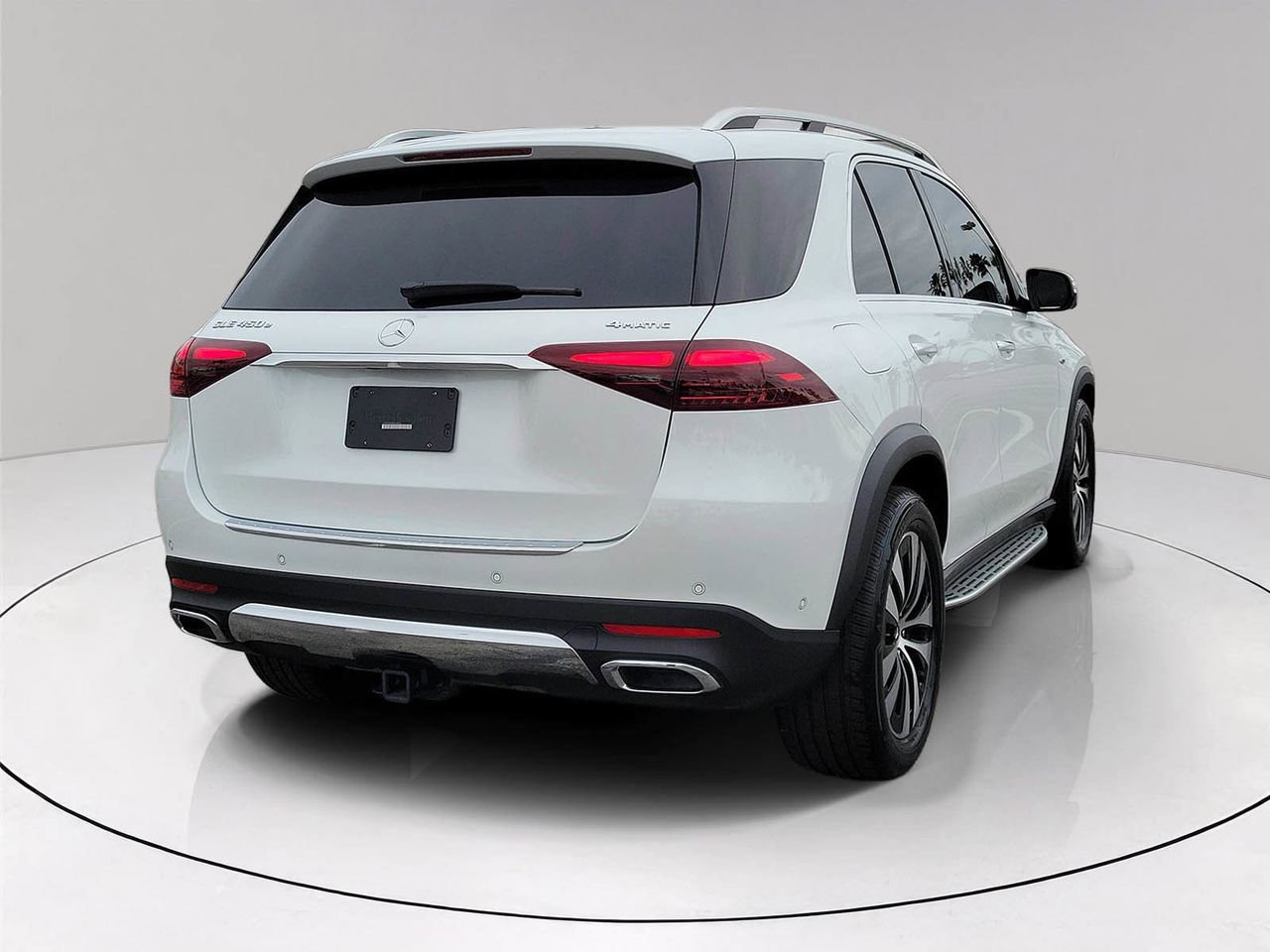 Certified 2025 Mercedes-Benz GLE 450e 4MATIC image 6