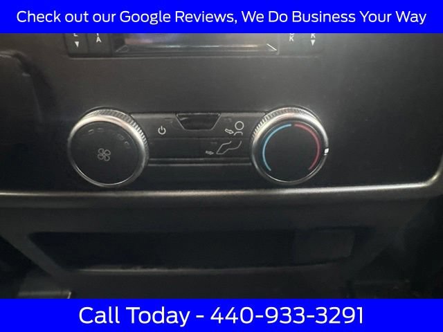 Used 2018 Ford Expedition XLT RWD image 24