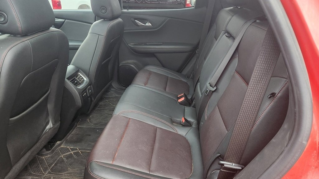 Used 2022 Chevrolet Blazer RS w/ Enhanced Convenience Package image 6