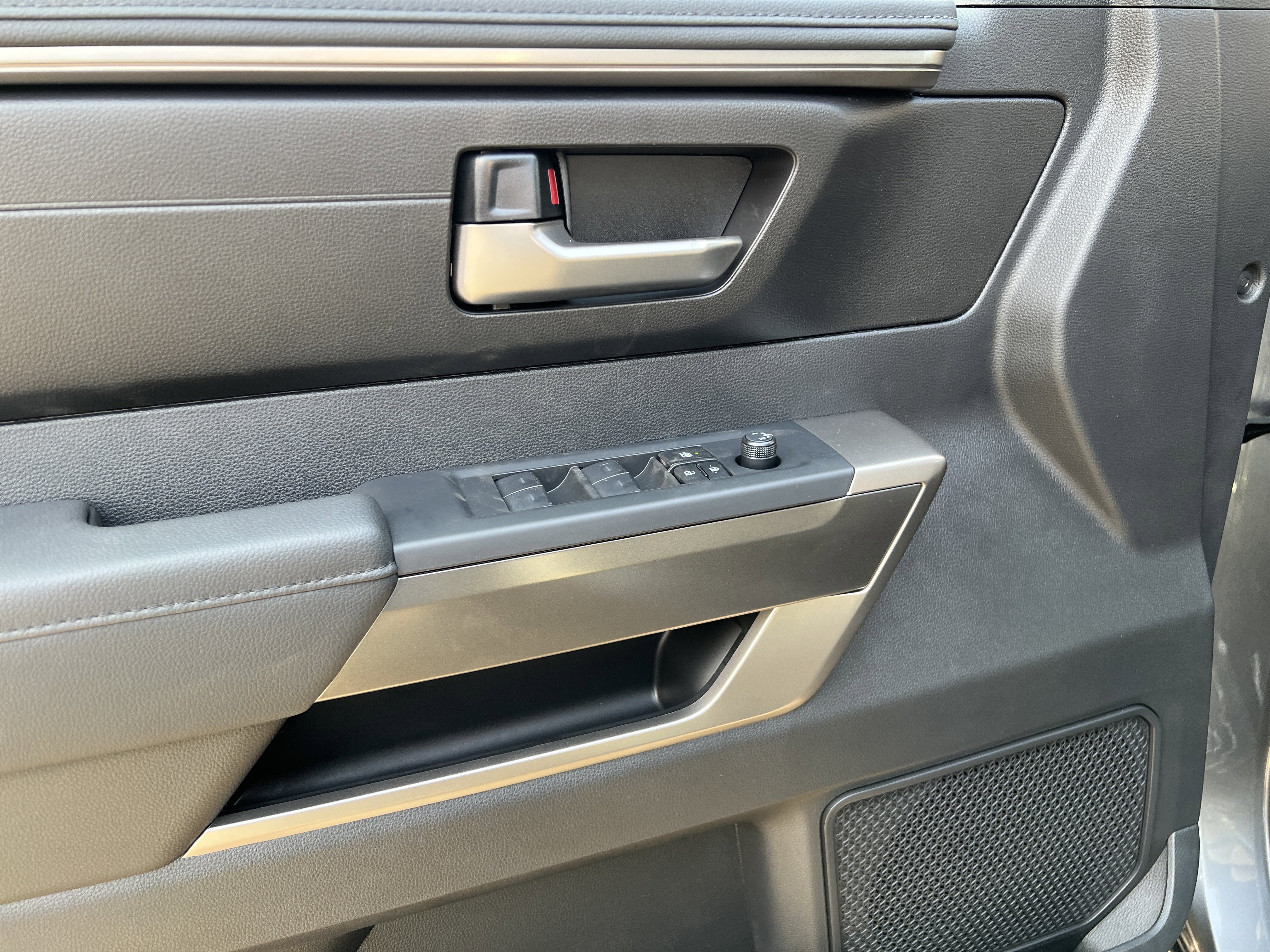 New 2026 Toyota Tundra SR5 image 12