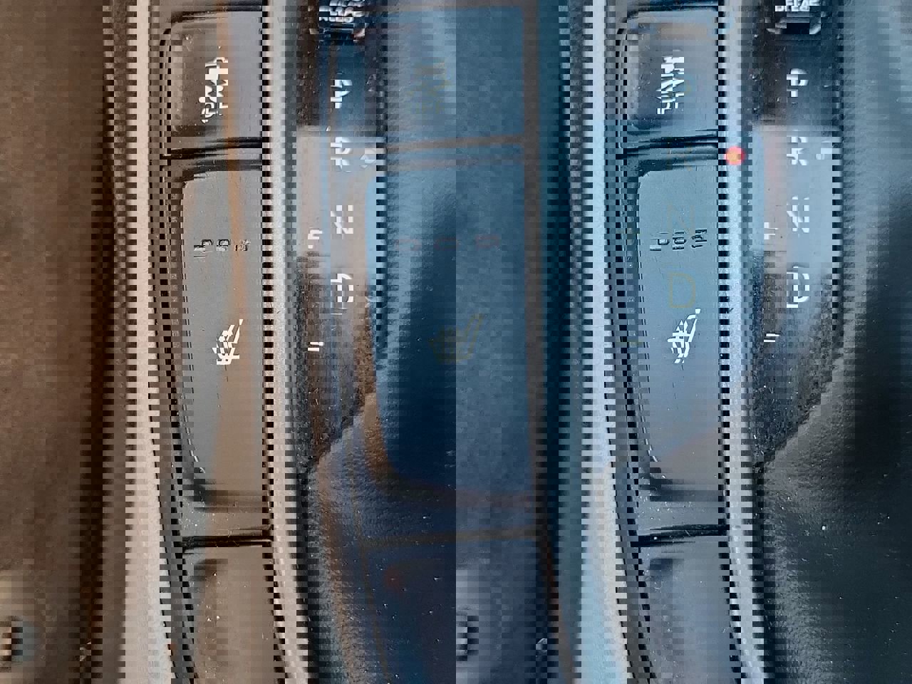 Used 2019 Hyundai Veloster Turbo Ultimate image 22