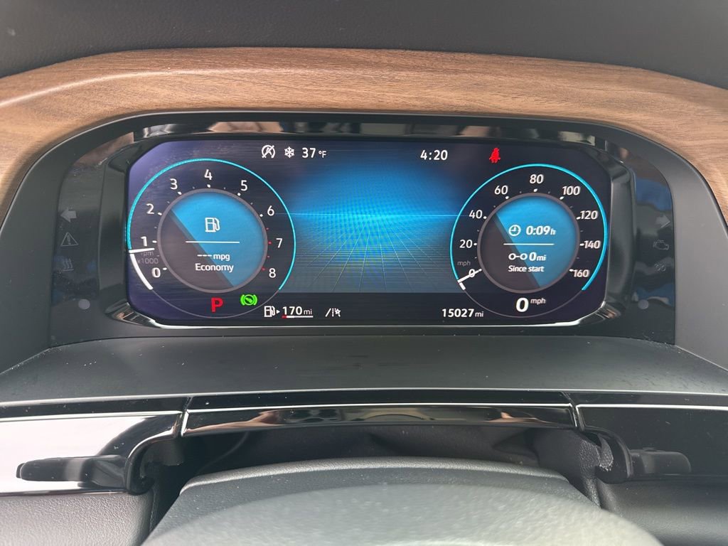 Certified 2025 Volkswagen Atlas SE image 33