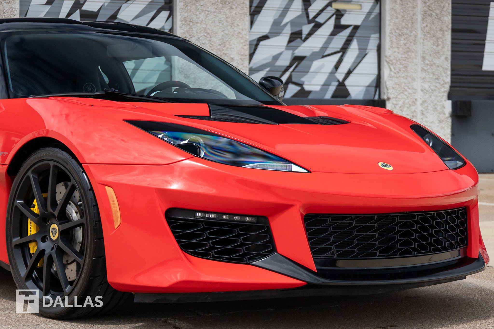 Used 2020 Lotus Evora RWD image 2