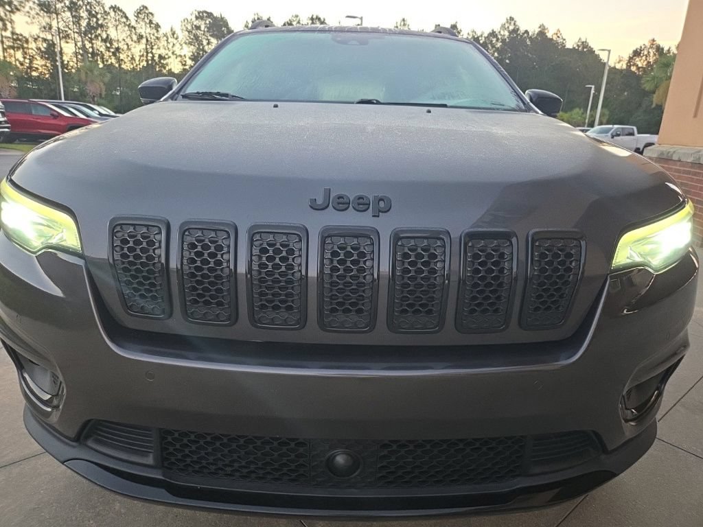 Used 2023 Jeep Cherokee Altitude Lux AWD/4WD image 9