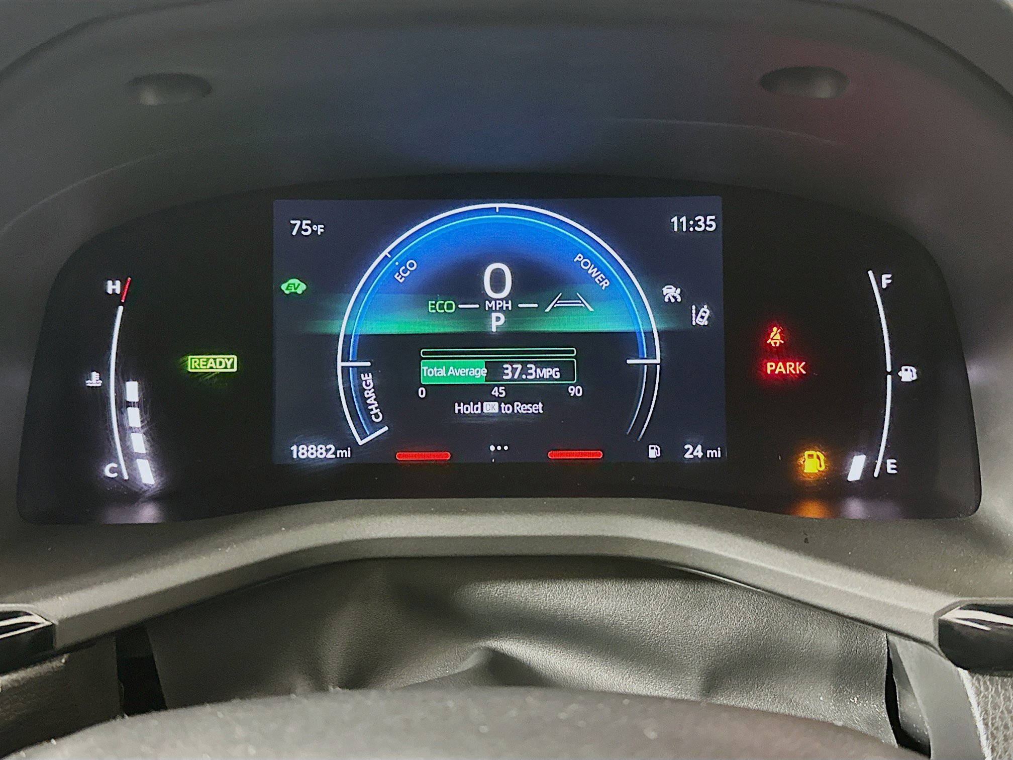 Used 2025 Toyota Camry SE image 19