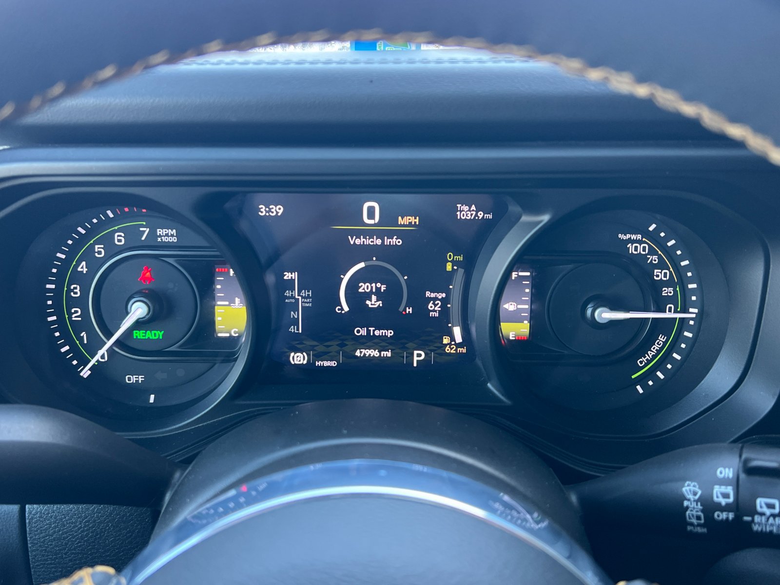 Used 2024 Jeep Wrangler Unlimited Sahara AWD/4WD image 24