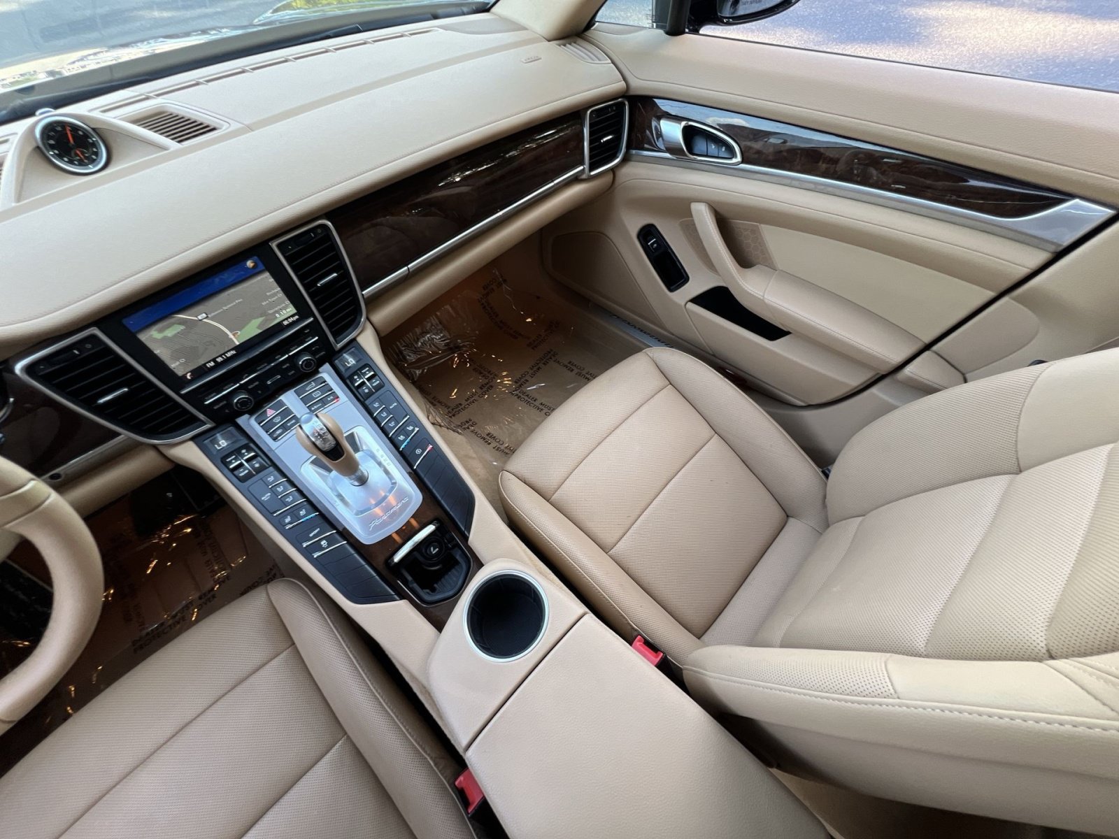 Used 2014 Porsche Panamera 4 AWD/4WD image 14