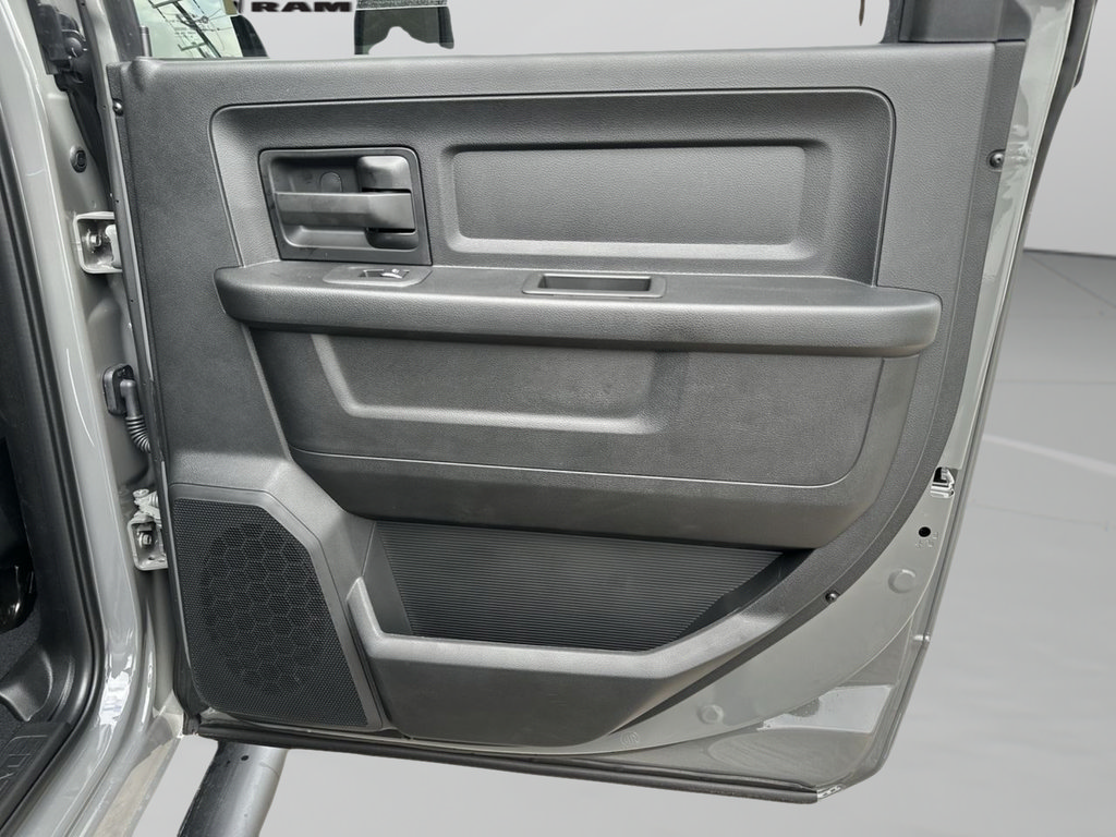 New 2027 RAM 2500 Warlock AWD/4WD image 36