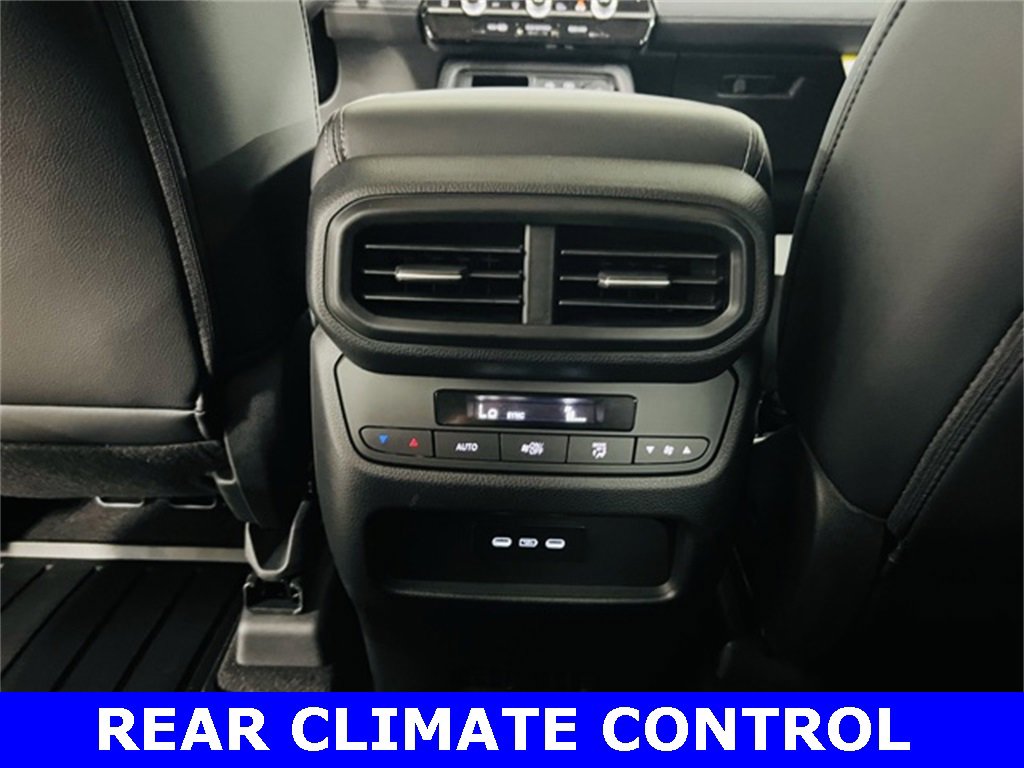 New 2025 Honda Pilot EX-L image 8