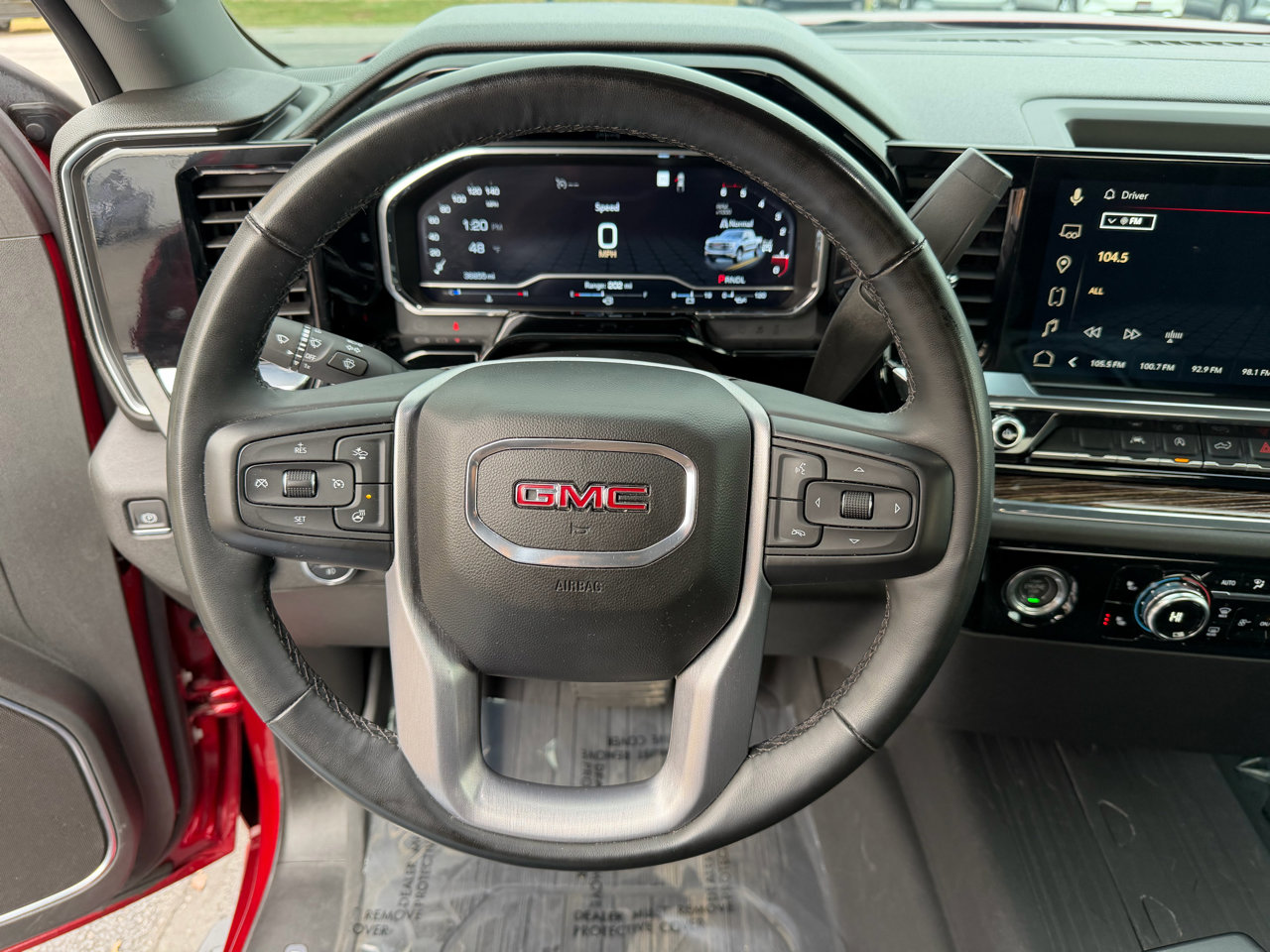 Used 2023 GMC Sierra 1500 Elevation image 25