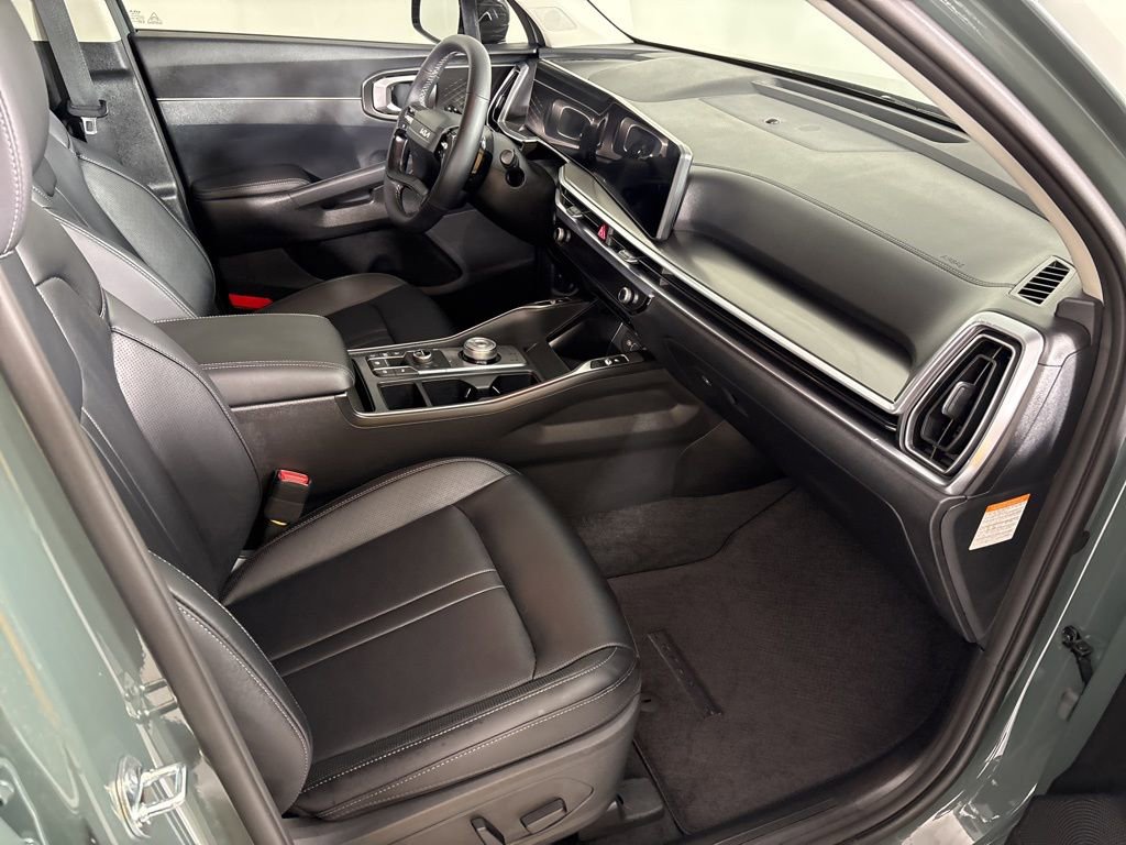 New 2026 Kia Sorento EX AWD/4WD image 15