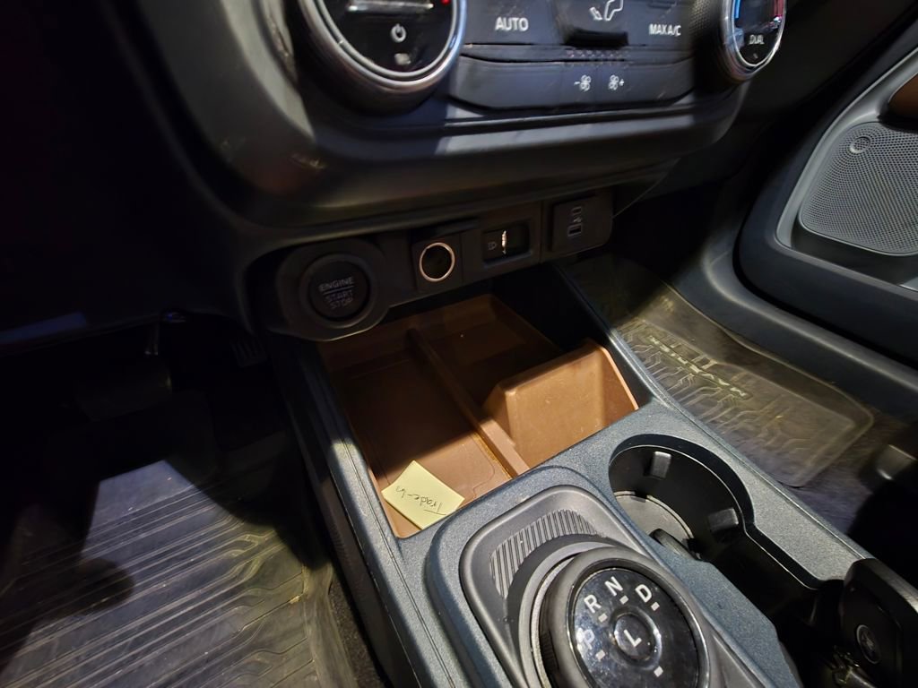 Used 2022 Ford Maverick Lariat image 16