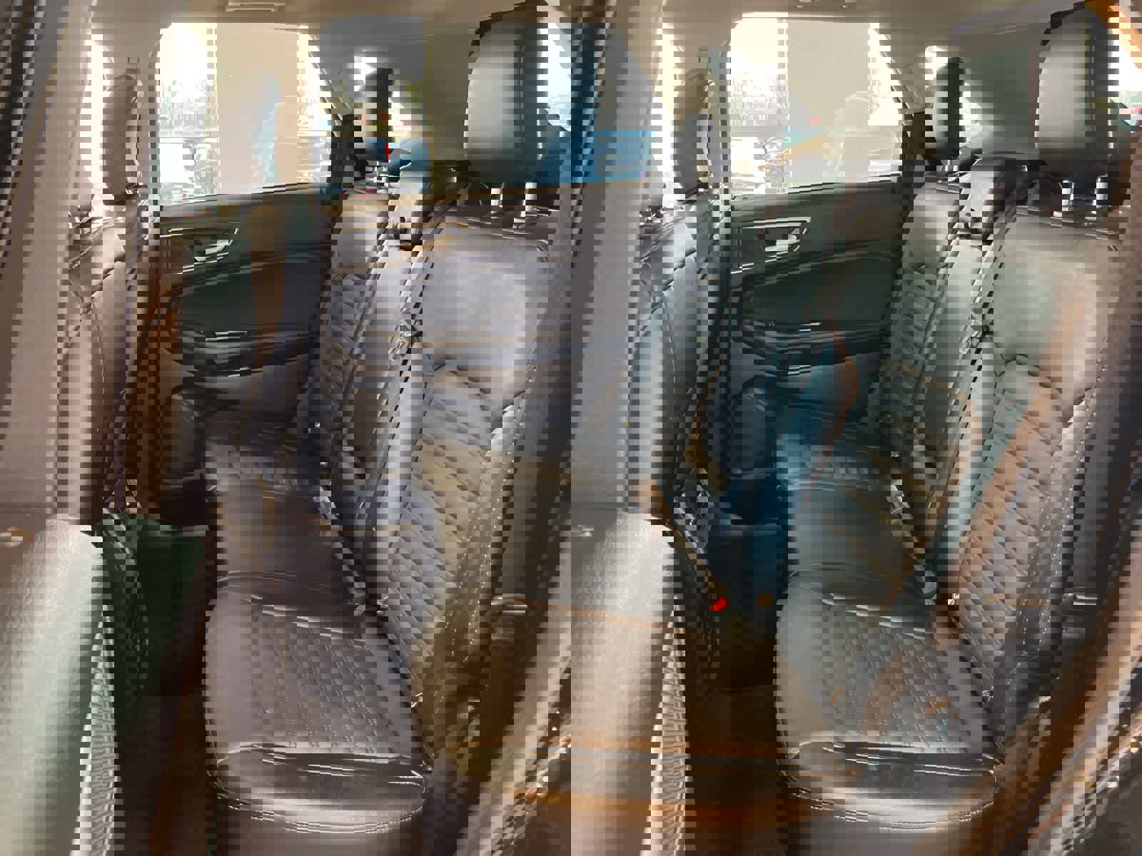 Used 2018 Ford Edge SEL w/ Equipment Group 201A AWD/4WD image 27