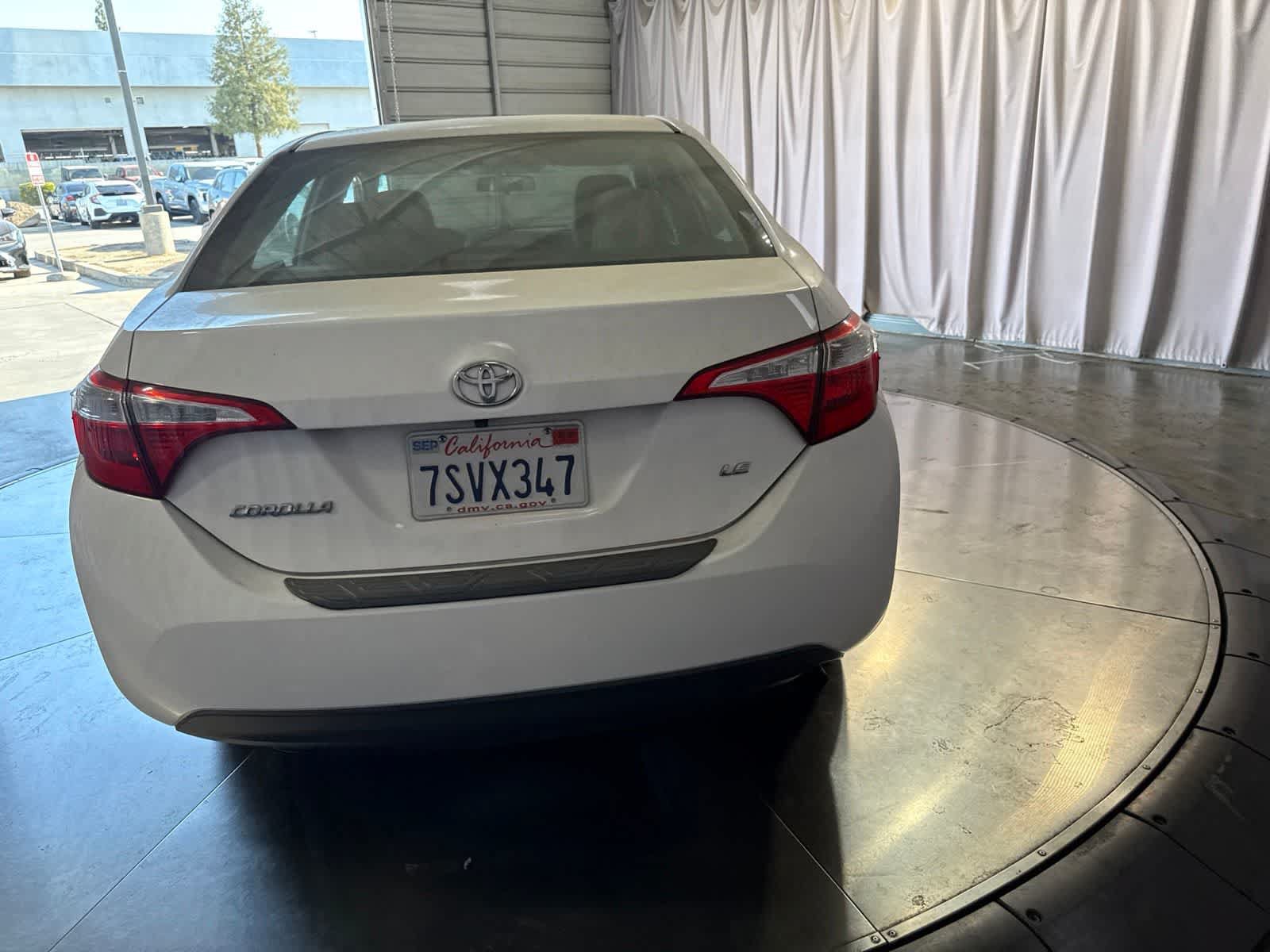 Used 2016 Toyota Corolla LE FWD image 5