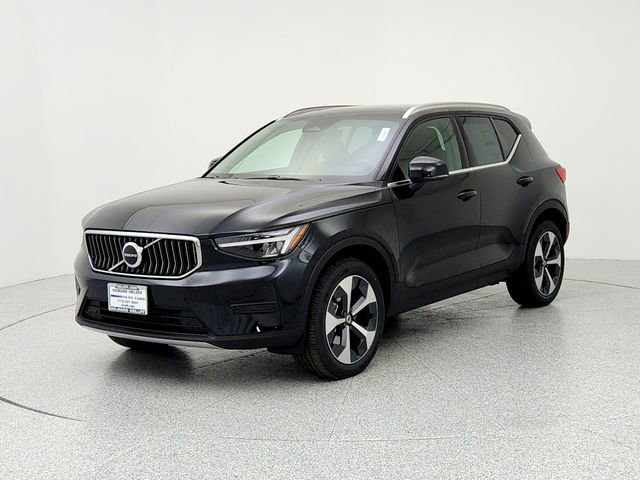New 2025 Volvo XC40 B5 Core w/ Protection Package Premier