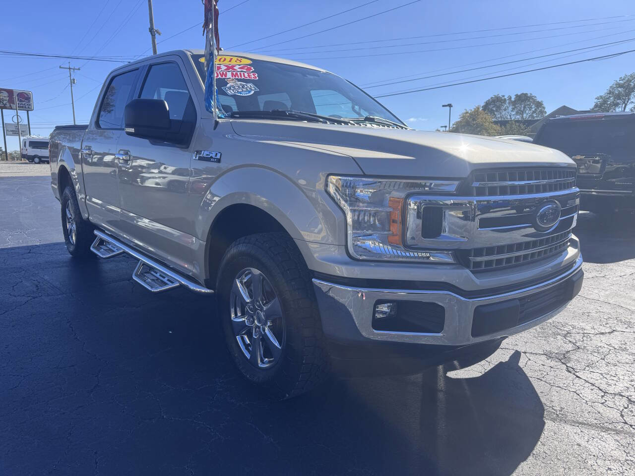Used 2018 Ford F150 XLT w/ Equipment Group 302A Luxury image 8