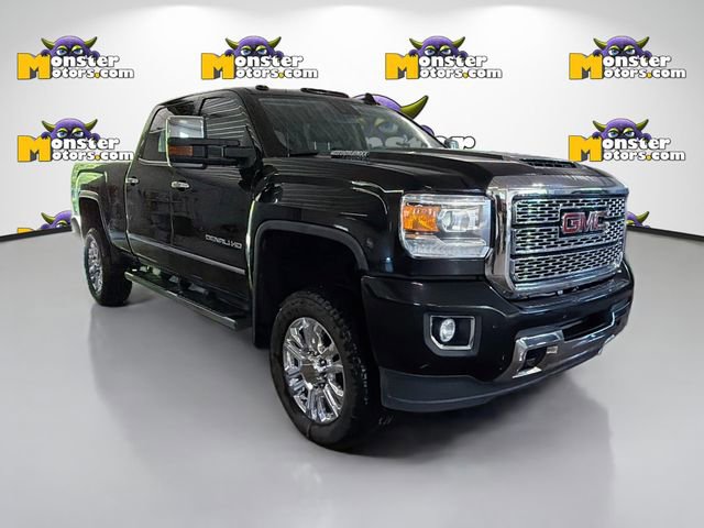 Used 2018 GMC Sierra 2500 Denali w/ Suspension Package, Off-Road AWD/4WD image 3