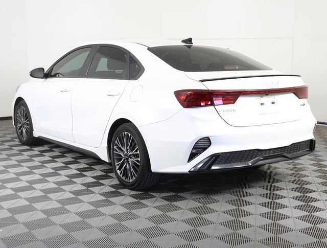 Used 2023 Kia Forte GT-Line w/ GT-Line Premium Package image 3