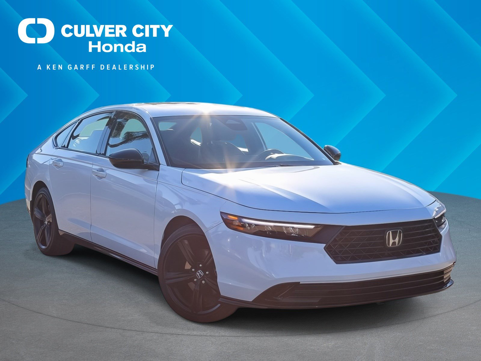 Used 2023 Honda Accord Sport image 1