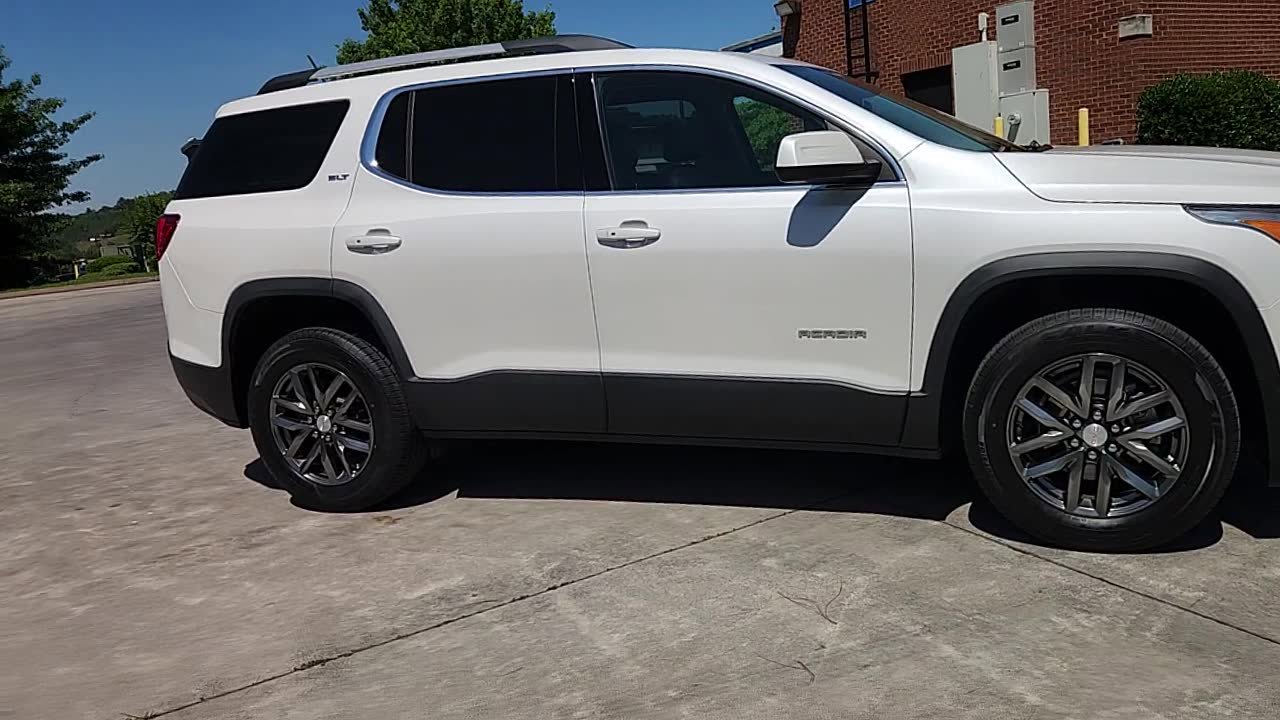 Used 2019 GMC Acadia SLT FWD image 10