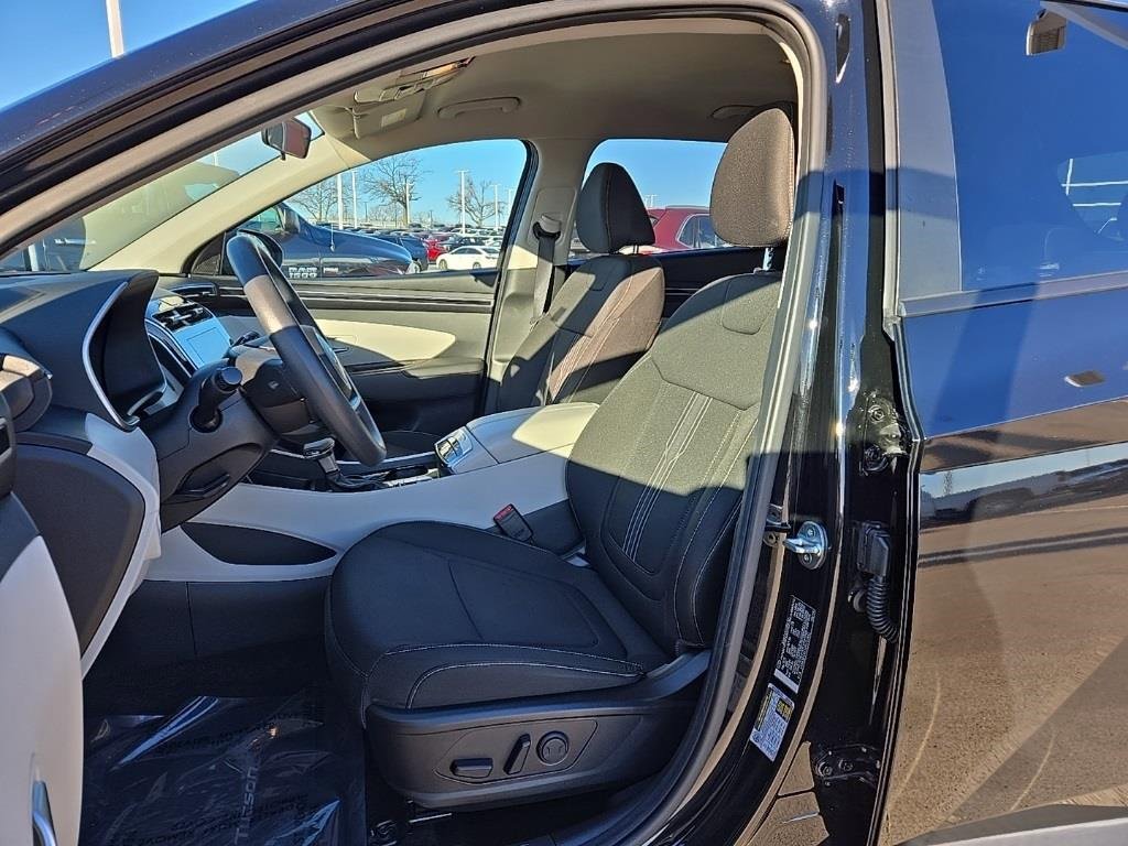 Used 2023 Hyundai Tucson SEL image 11