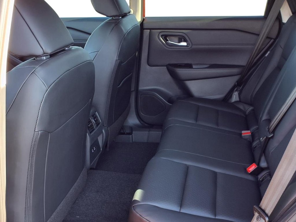 New 2026 Nissan Rogue Dark Armor FWD image 22