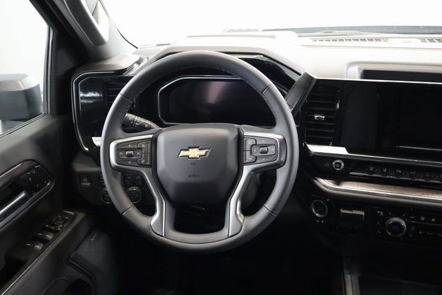 New 2026 Chevrolet Silverado 3500 LTZ w/ LTZ Premium Package image 13