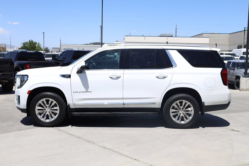 Used 2021 GMC Yukon SLT w/ SLT Premium Package AWD/4WD image 3