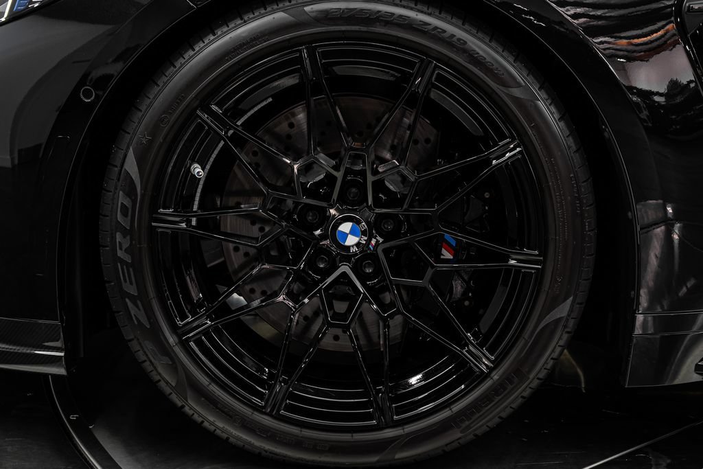 Used 2026 BMW M3 Competition w/ M Carbon Exterior Package AWD/4WD image 27