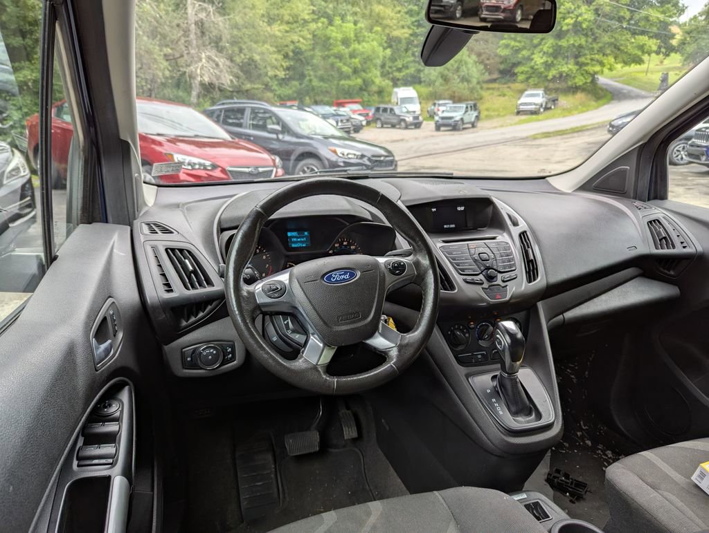 Used 2017 Ford Transit Connect XLT image 10
