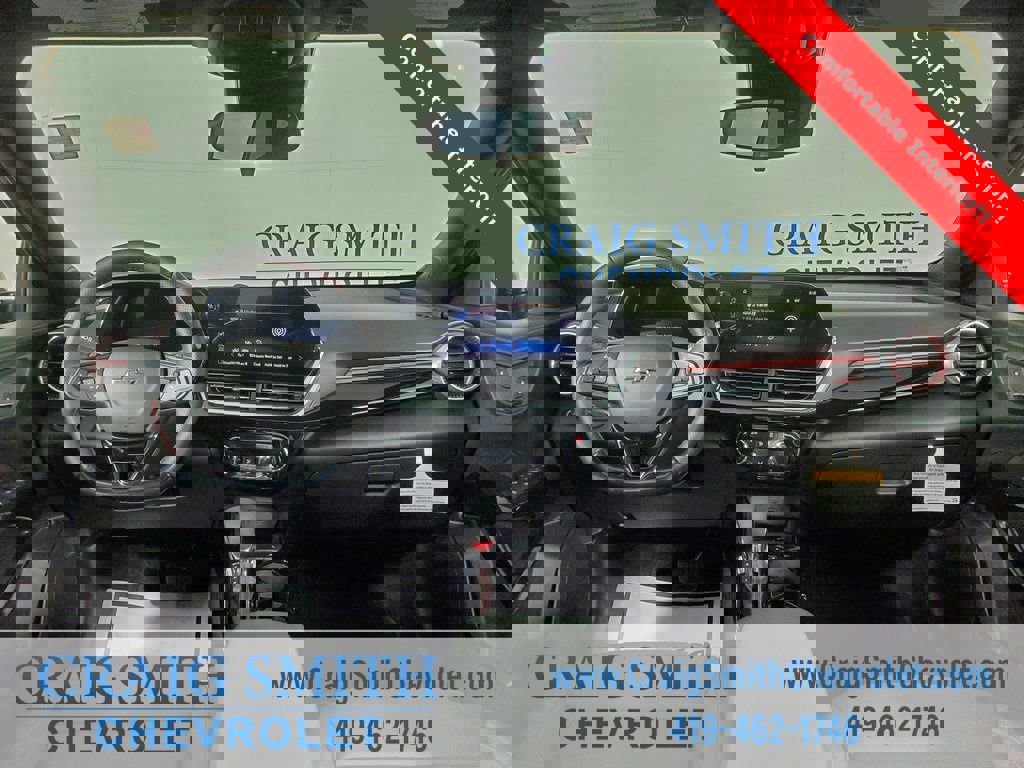 New 2026 Chevrolet Trax RS w/ Sunroof Package image 3