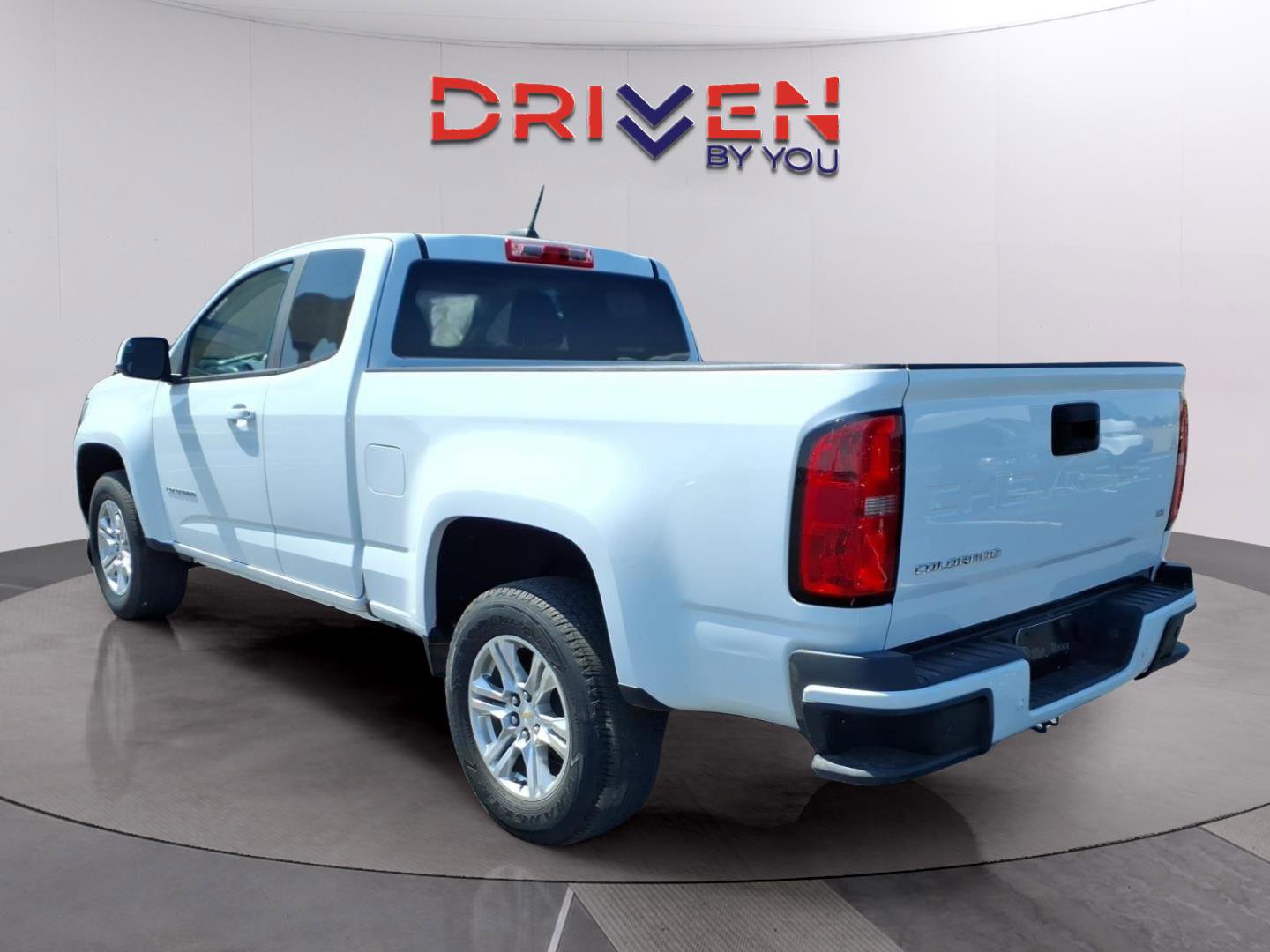 Used 2021 Chevrolet Colorado LT w/ Fleet Safety Package RWD image 3