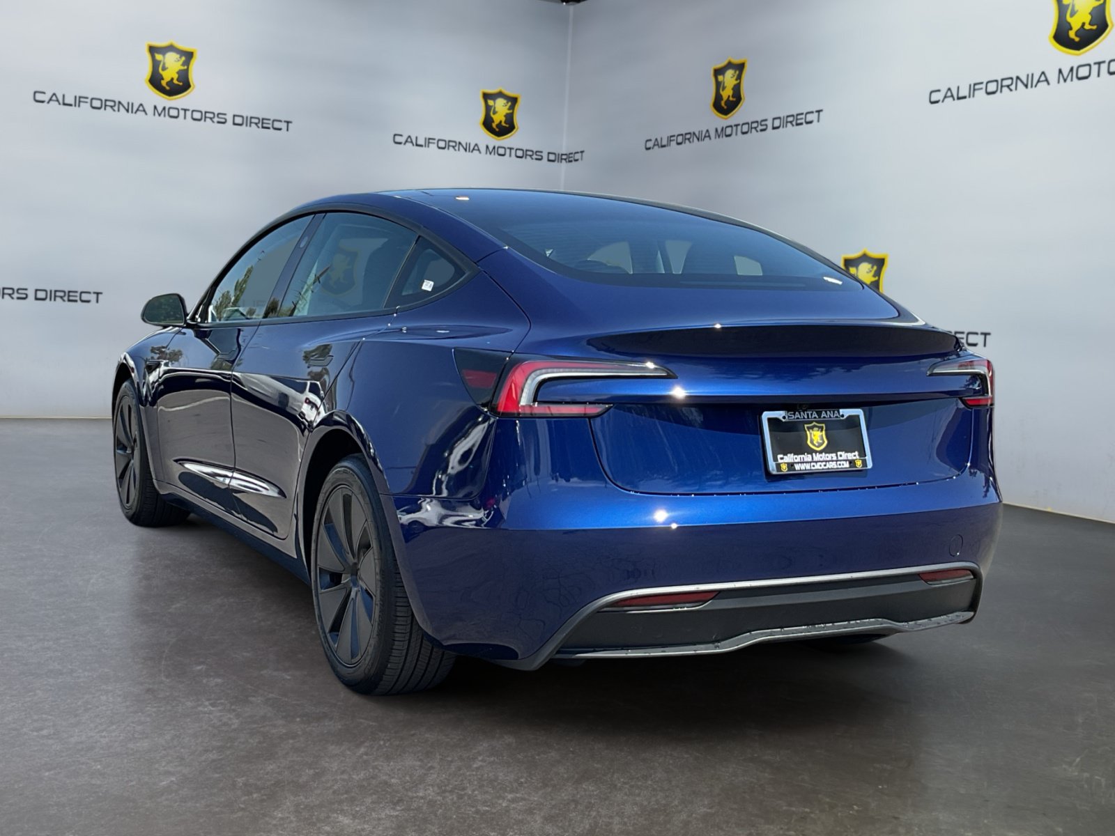 Used 2025 Tesla Model 3 Long Range AWD/4WD image 7