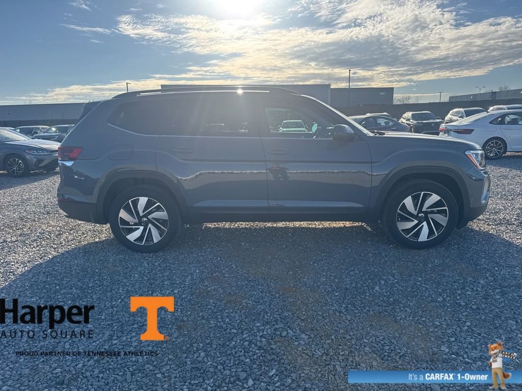 Used 2025 Volkswagen Atlas SE image 6