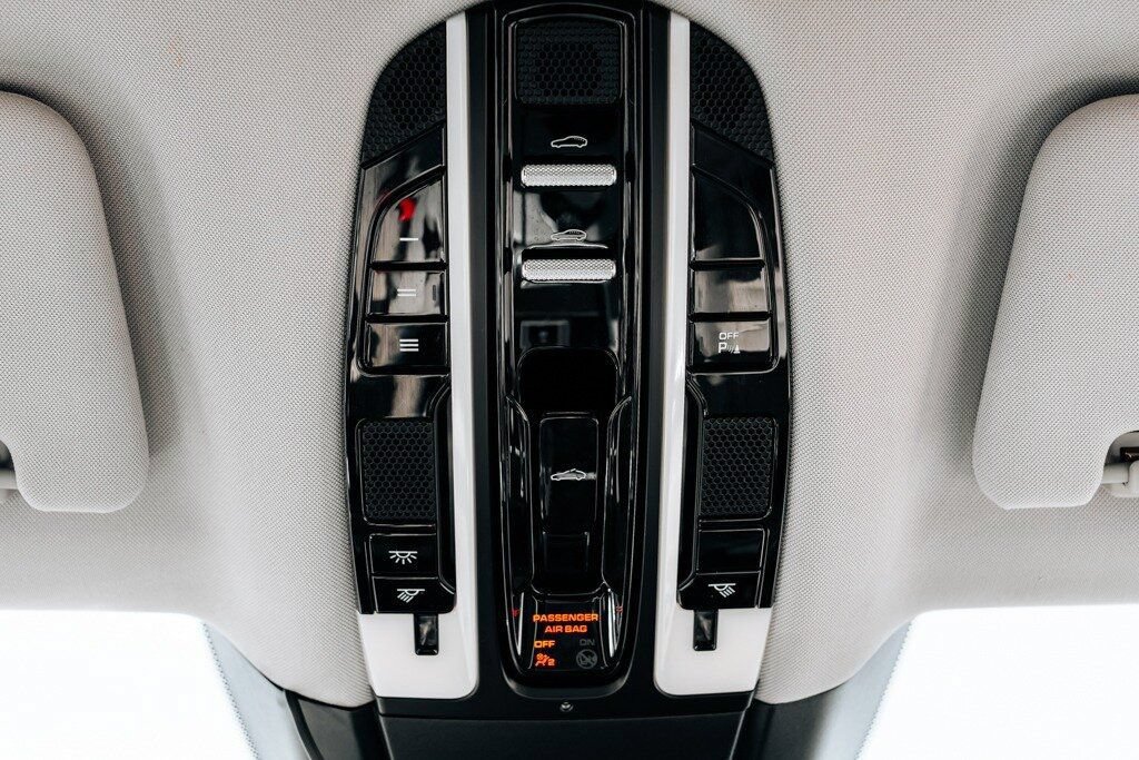 Used 2017 Porsche Panamera 4S AWD/4WD image 41