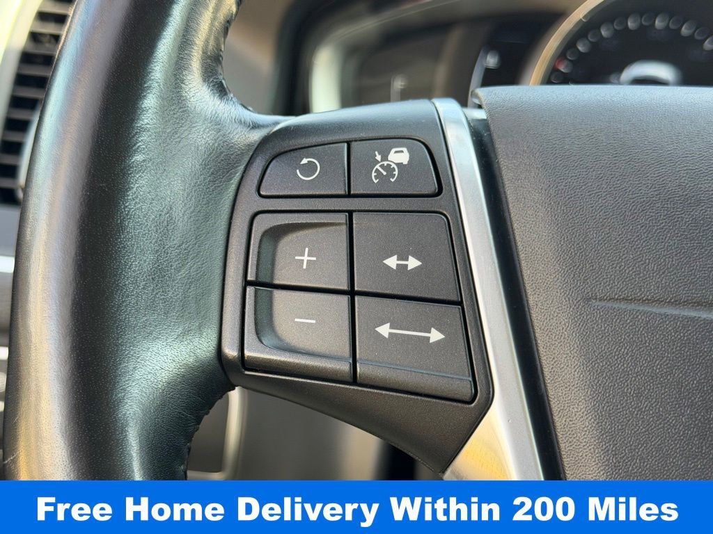 Used 2016 Volvo XC60 T6 Platinum w/ Climate Package image 22