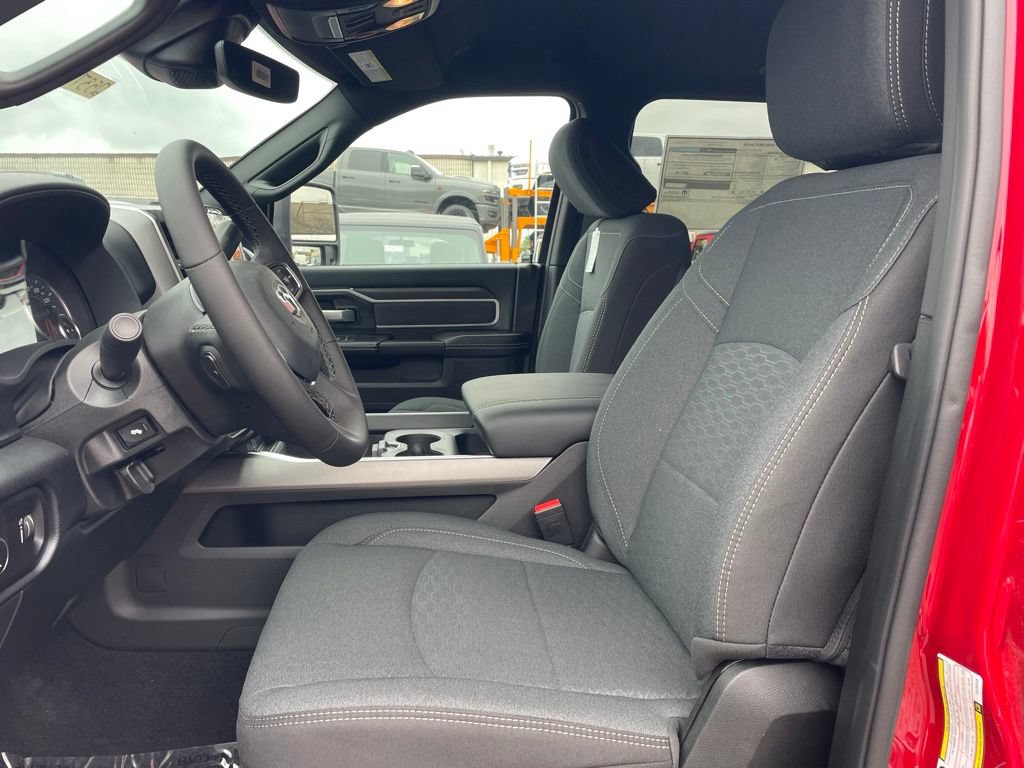 New 2026 RAM 2500 Big Horn AWD/4WD image 2