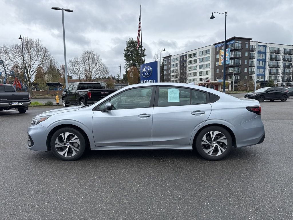 Used 2024 Subaru Legacy Premium image 2
