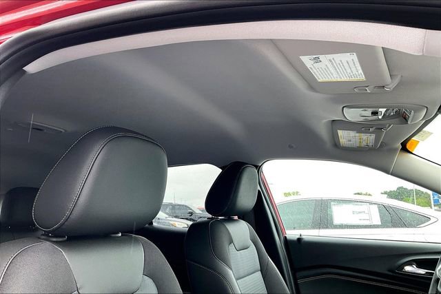 Used 2026 Chevrolet Trax LT w/ LT Convenience Package FWD image 26