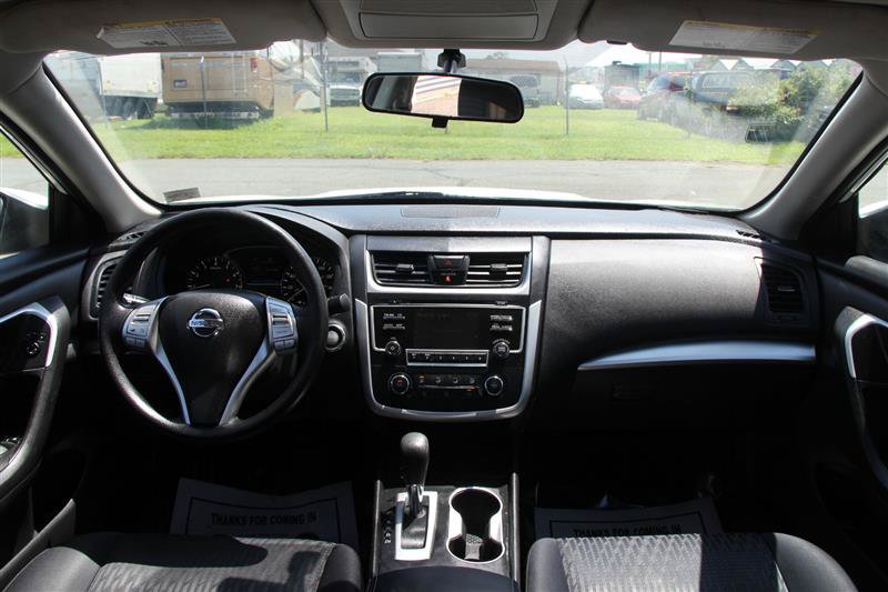 Used 2017 Nissan Altima 2.5 S w/ Power Driver Seat Package FWD image 24