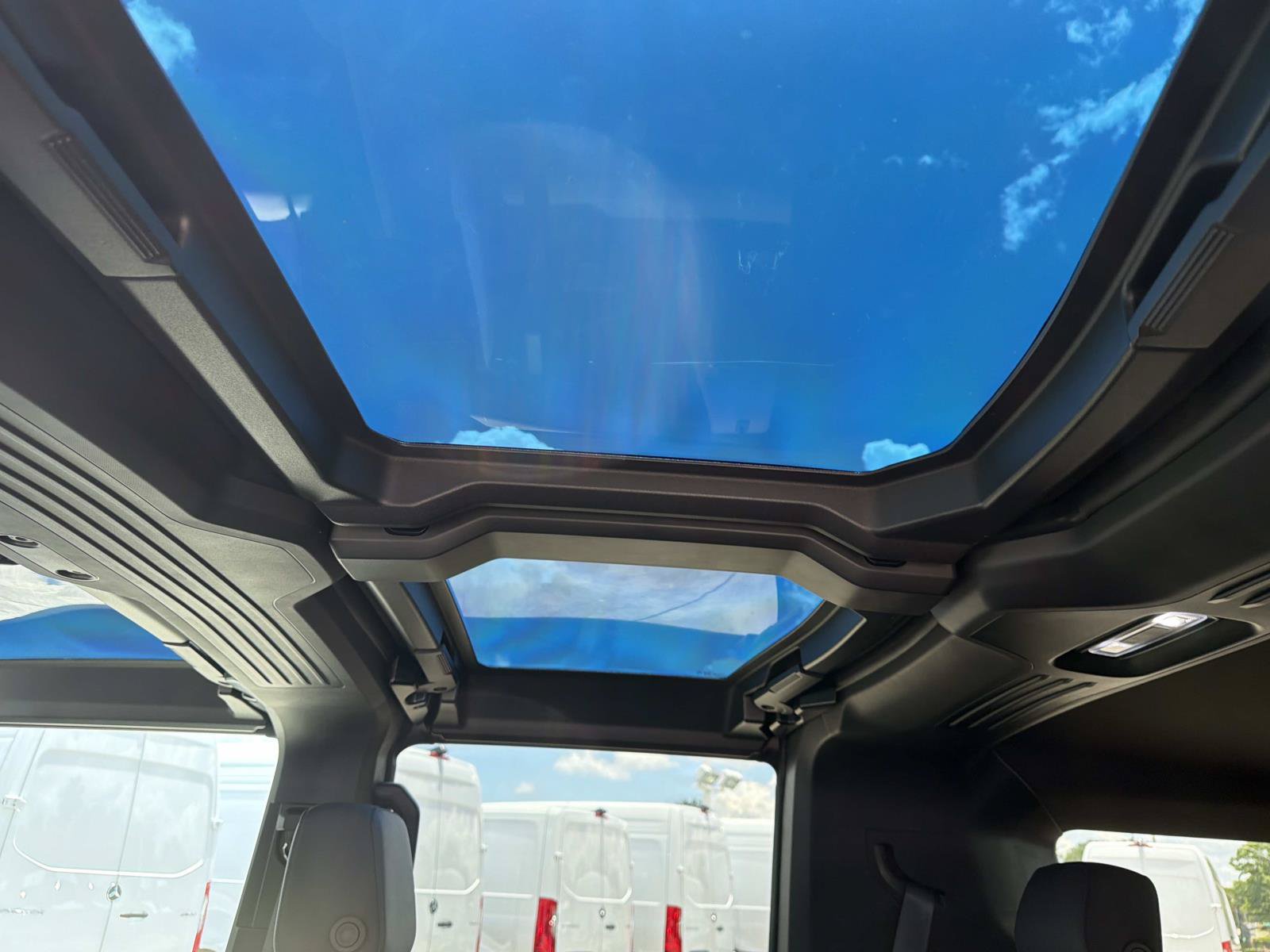 Used 2026 GMC Hummer EV SUV AWD/4WD image 19