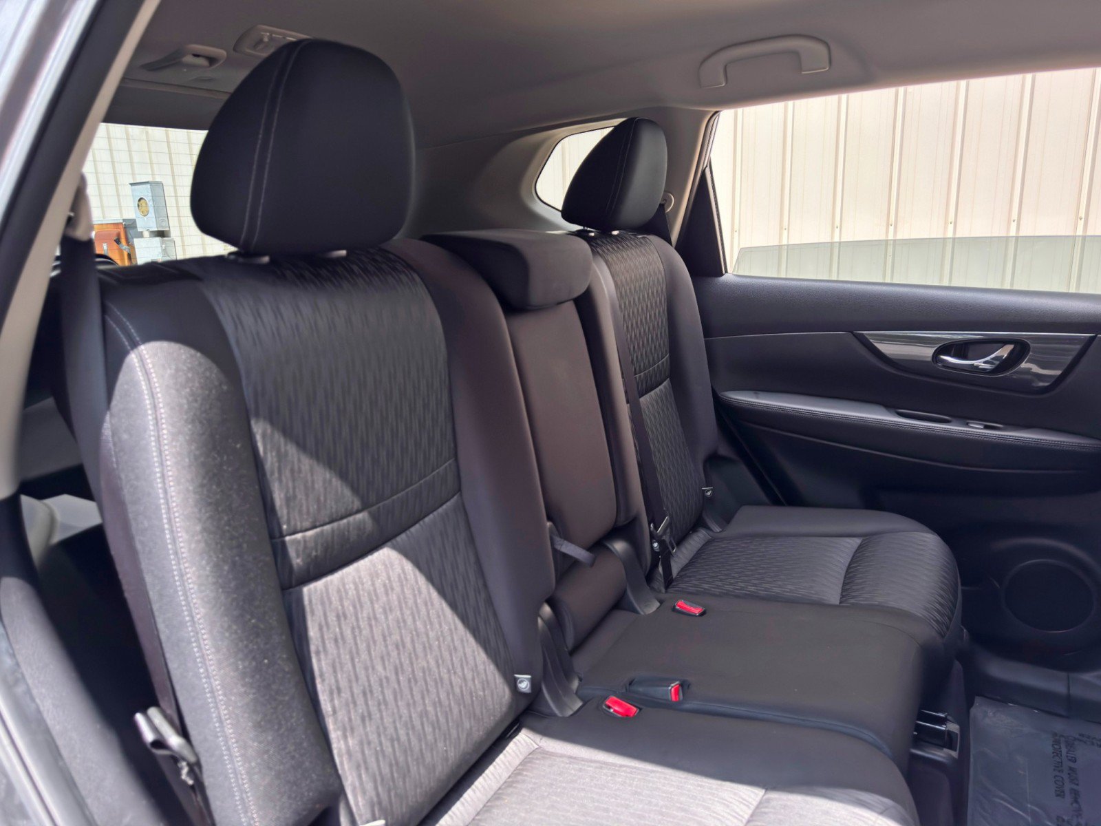 Used 2020 Nissan Rogue SV AWD/4WD image 34