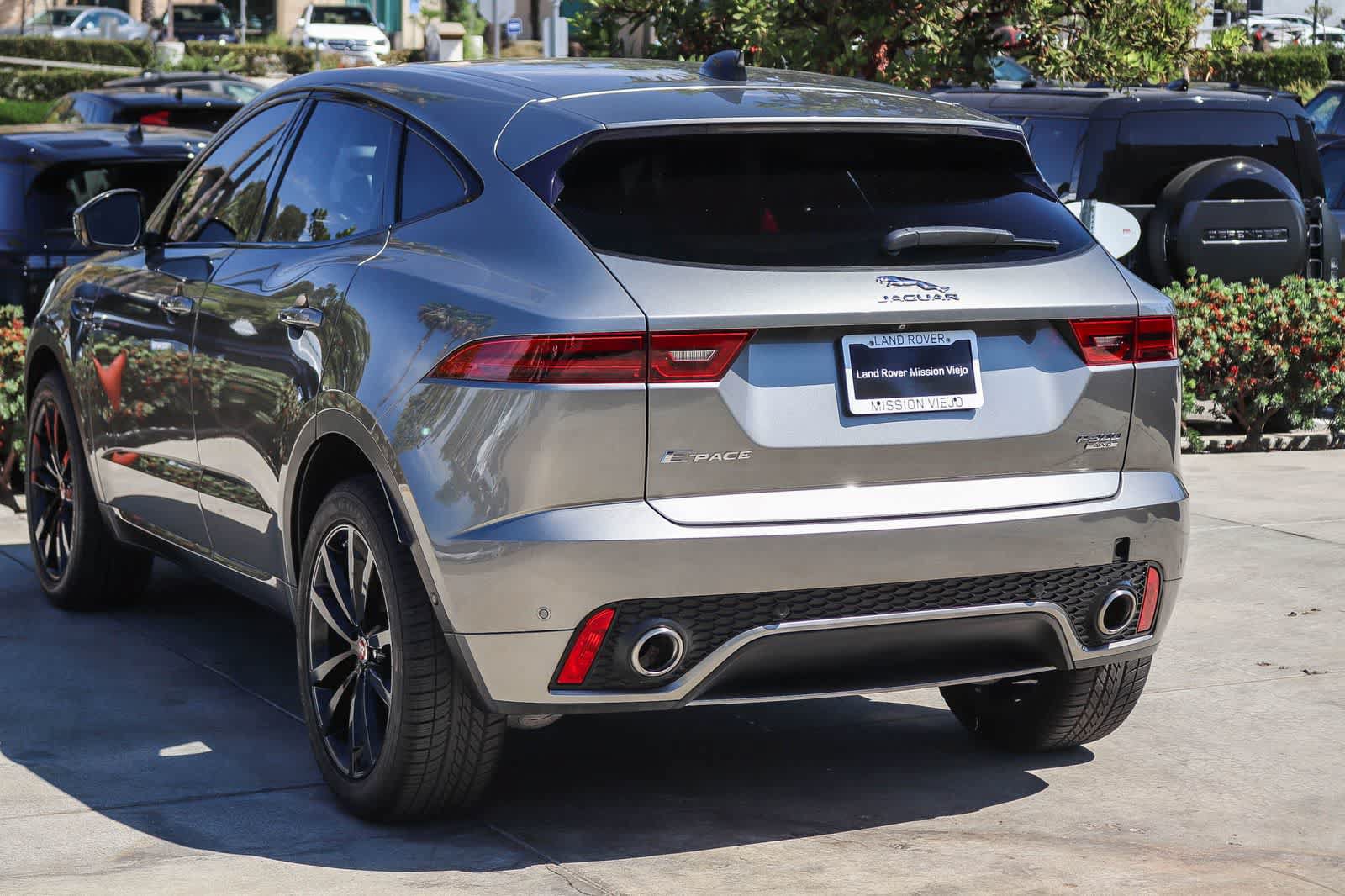Used 2020 Jaguar E-PACE R-Dynamic HSE AWD/4WD image 4
