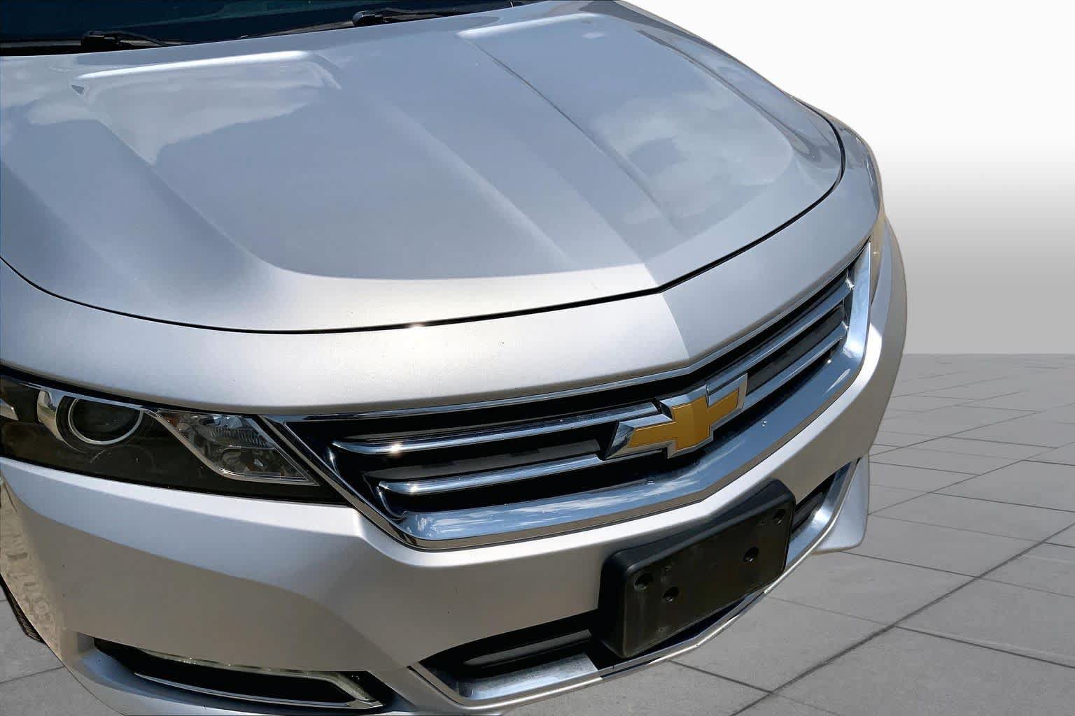 Used 2020 Chevrolet Impala LT FWD image 30